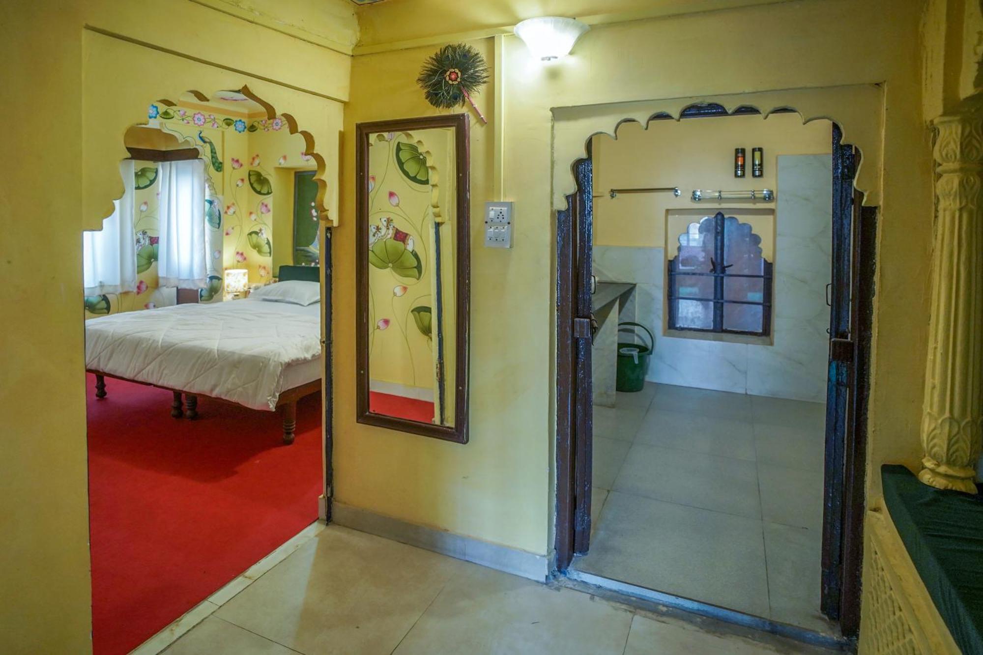 Island Tower Guest House 烏代浦 外观 照片