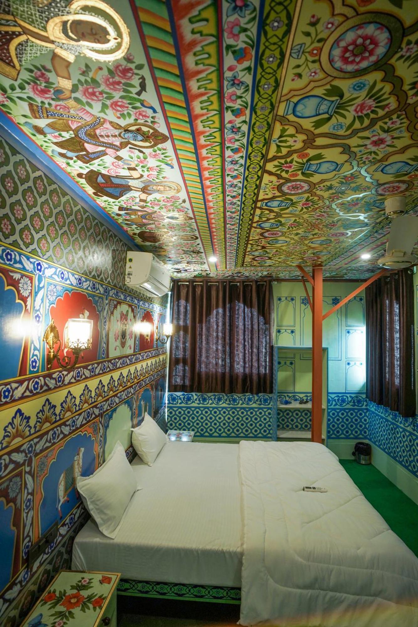 Island Tower Guest House 烏代浦 外观 照片